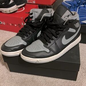 Jordan’s 1, shoes is in good condition been used